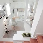 Apartment Salgadeiras - Bairro Alto *