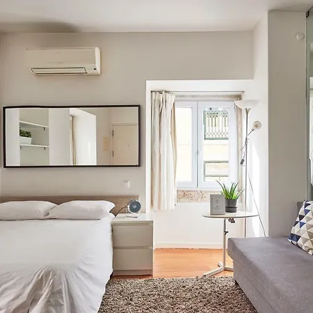 Salgadeiras - Bairro Alto *