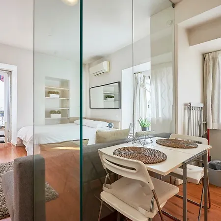 Salgadeiras - Bairro Alto * Lisboa